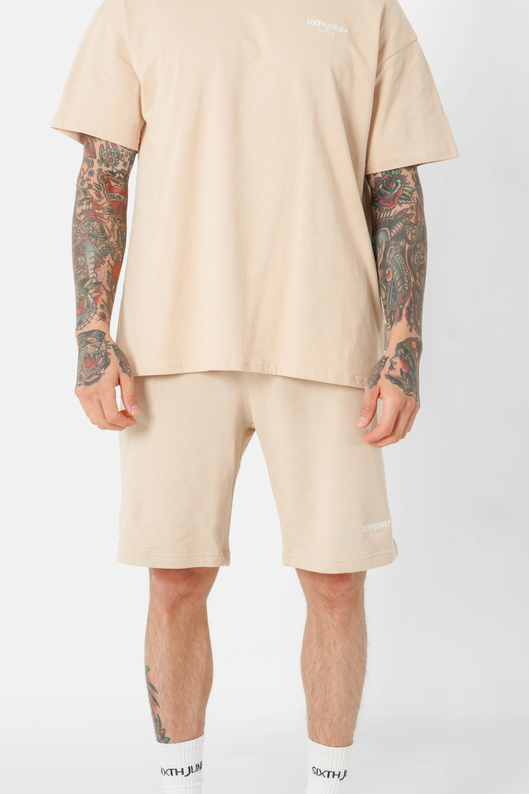 Short logo brodé regulier Beige