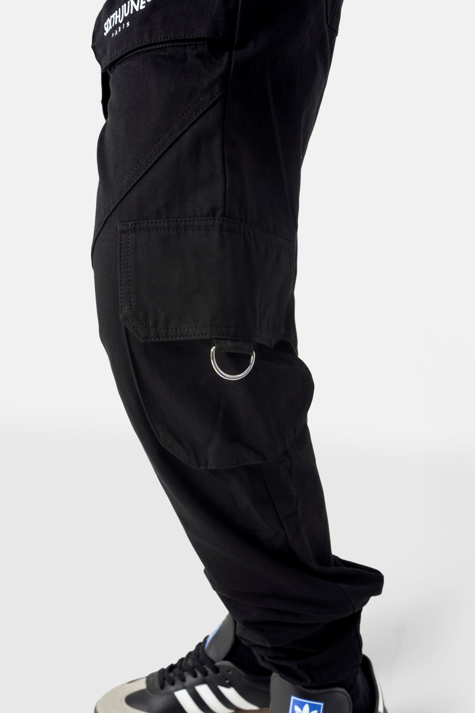 Cargohose mit mehreren Taschen 33941-BLAC