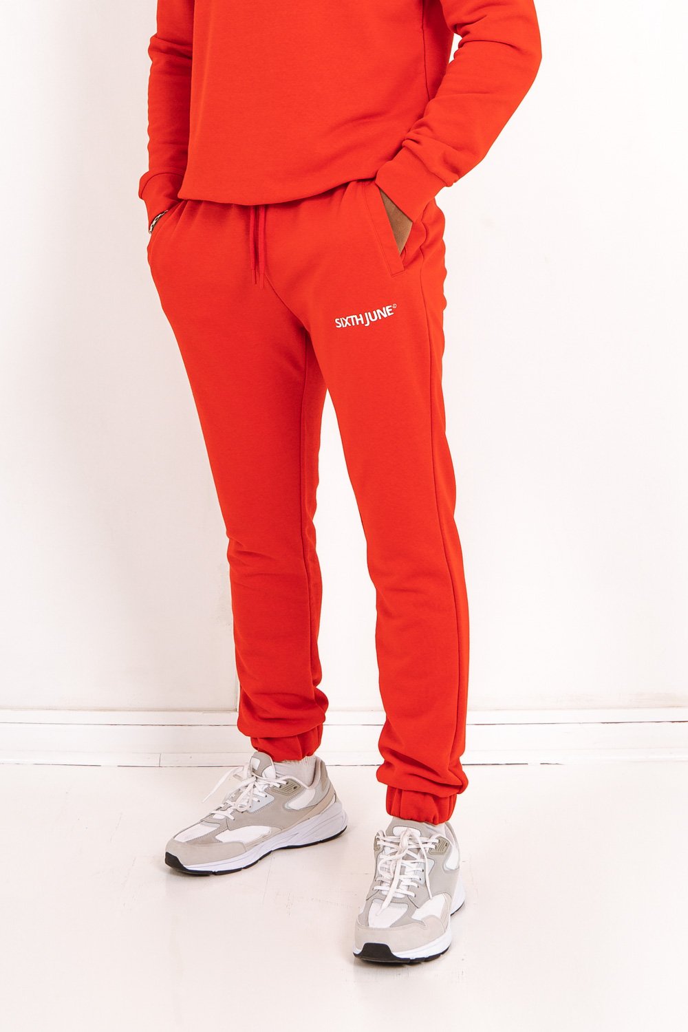 Adidas originals coeeze sweat pant sale in red